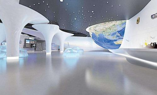 為什么說專業(yè)的展廳設(shè)計公司可以設(shè)計出優(yōu)秀的...></a>
					</div>
					<div   id=