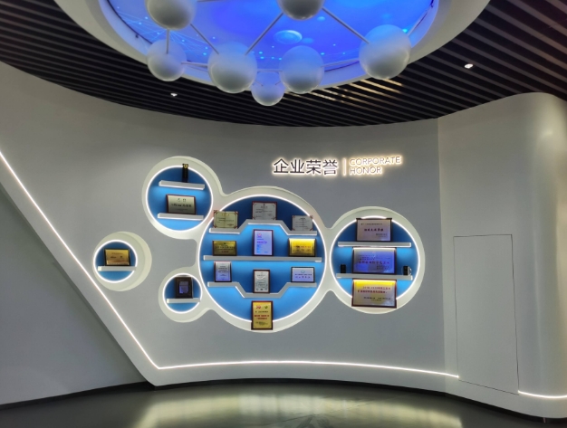 如何設(shè)計一個獨(dú)具特色的文化展廳？></a>
					</div>
					<div   id=